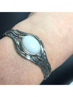 2952 Sterling Silver Ladies Or Paz White Agate Israel Cuff Bracelet 7.5" 19grams